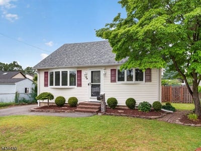 /international/us/246-hickory-st-washington-twp-nj-110108411829/