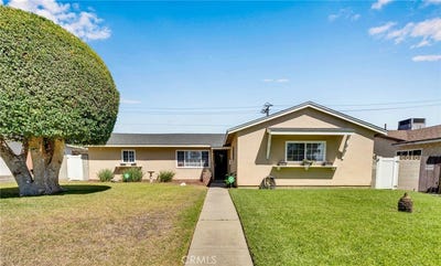 /international/us/10189-mills-avenue-montclair-ca-110101216302/?lang=en