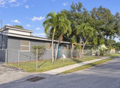 /international/us/800-nw-16th-avenue-fort-lauderdale-fl-110110277439/
