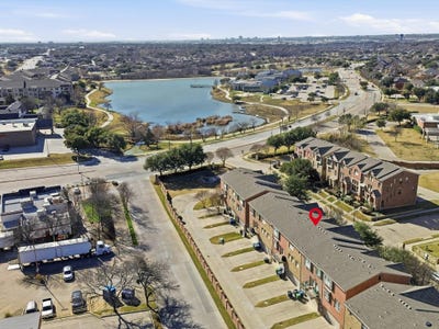 /international/us/2126-mcparland-court-carrollton-tx-110105220536/