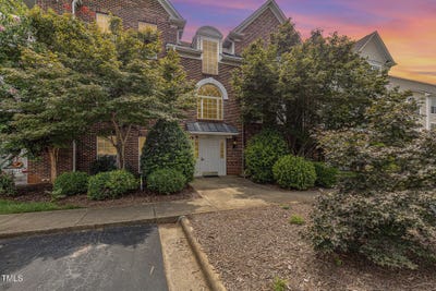 /international/us/2223-delaney-drive-burlington-nc-110101166710/
