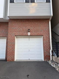 /international/us/155-conover-terrace-lebanon-boro-nj-110101477015/