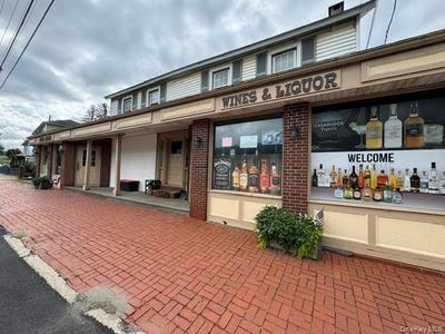 /international/us/9-main-street-otisville-ny-110119580874/