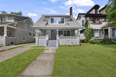 /international/us/80-louise-street-highland-park-mi-110119525602/