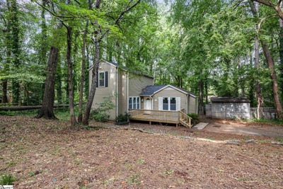 /international/us/118-evergreen-court-central-sc-110108383479/