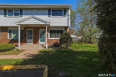 /international/us/14-lawton-road-manchester-ct-110107536558/