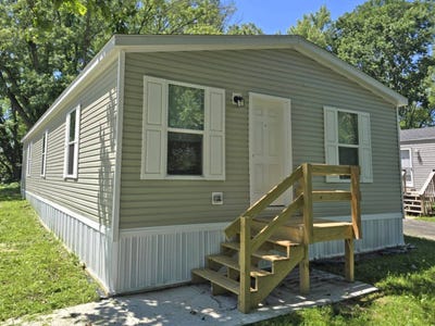 /international/us/613-polk-street-de-soto-ia-110101242225/