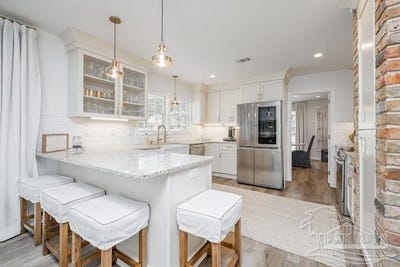 /international/us/4095-aiken-rd-pensacola-fl-110108414885/
