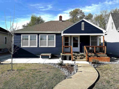 /international/us/516-w-17th-street-hays-ks-110107088163/