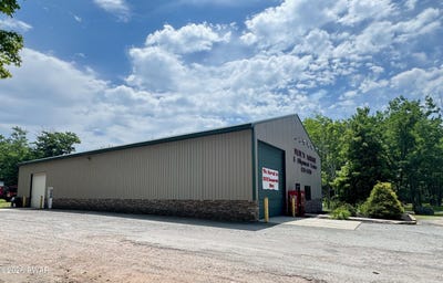 /international/us/7-canaan-road-waymart-pa-110109448297/