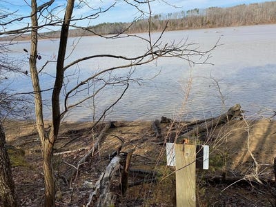 /international/us/15-15br-palomino-road-lot-15-15br-buffalo-junction-va-110082031489/