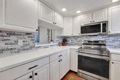 /international/us/6570-royal-palm-boulevard-margate-fl-110108794256/