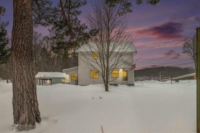 /international/us/111-w-forest-home-avenue-forest-home-twp-mi-110106102935/