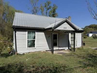 /international/us/204-walker-st-tn-110120559546/