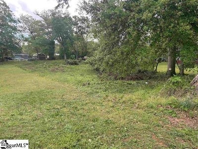 /international/us/639-s-harper-street-laurens-sc-110104441920/