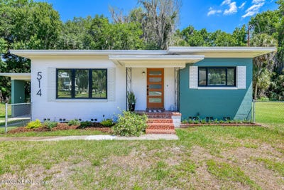/international/us/514-mulholland-palatka-fl-110107831065/
