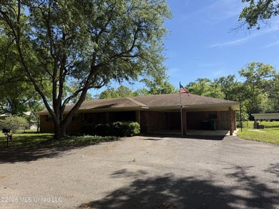 /international/us/9504-kimberly-circle-moss-point-ms-110106103174/