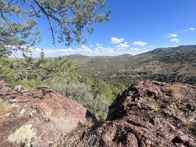 /international/us/205-low-meadow-trail-fort-davis-tx-110092000618/