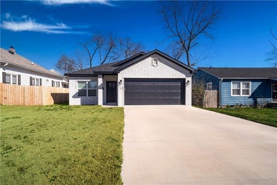 /international/us/1027-s-arkansas-street-rogers-ar-110108584259/