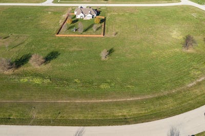 /international/us/1020-prairie-view-drive-somonauk-il-110062079186/