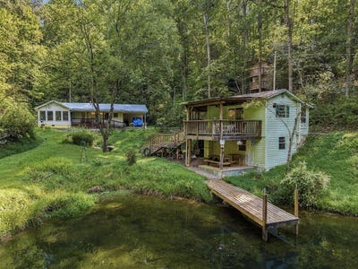 /international/us/250-mccollum-road-ellijay-ga-110119993385/