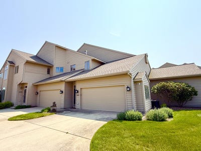 /international/us/3633-marina-view-point-muskegon-mi-110099933894/