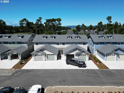 /international/us/1573-37th-st-florence-or-110097317171/