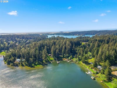 /international/us/83553-jensen-ln-florence-or-110107633188/