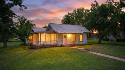 /international/us/205-e-rainey-mason-tx-110106923960/
