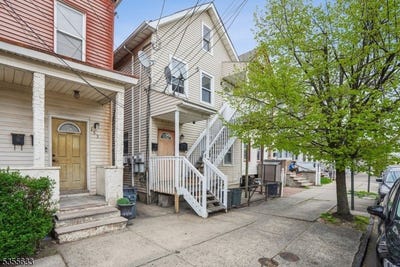/international/us/151-clark-pl-elizabeth-city-nj-110099308600/