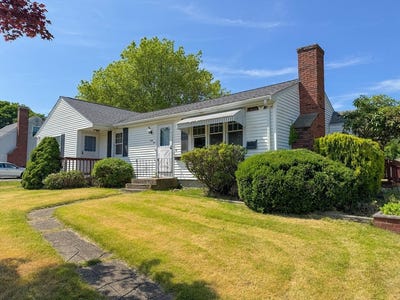 /international/us/61-stevens-rd-swansea-ma-110100682993/