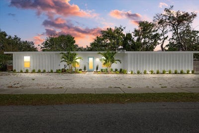 /international/us/2069-bougainvillea-street-sarasota-fl-110098150267/