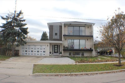 /international/us/16w611-56th-street-clarendon-hills-il-110107055018/