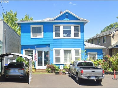 /international/us/8031-e-burnside-st-portland-or-110120770227/