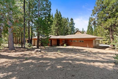 /international/us/42478-pinnacle-lane-shaver-lake-ca-110108908564/