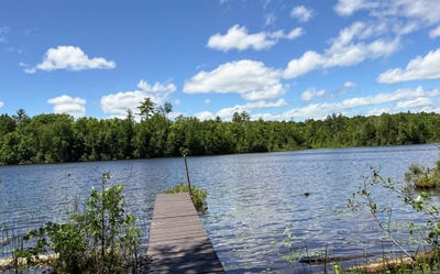 /international/us/on-pixley-shores-rd-w-park-falls-wi-110108890283/