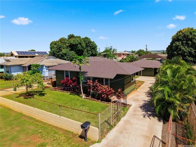 /international/us/67-366-kukea-circle-waialua-hi-110107809535/