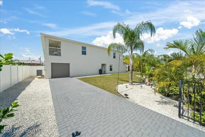 /international/us/200-circle-avenue-melbourne-fl-110098190008/