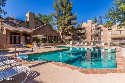 /international/us/200-e-southern-avenue-tempe-az-110107568279/