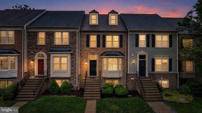 /international/us/43576-blacksmith-square-ashburn-va-110108363137/