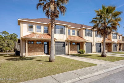 /international/us/212-312-31-capri-place-lot-212-312-314-ocean-springs-ms-110106001970/