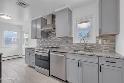 /international/us/405-terrace-avenue-toms-river-nj-110107314098/
