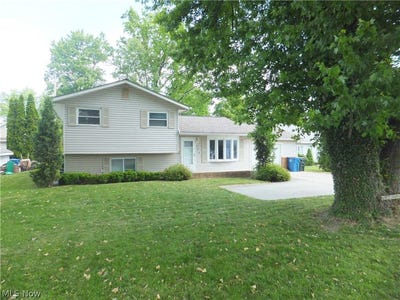 /international/us/4641-e-lake-road-sheffield-lake-oh-110108802953/