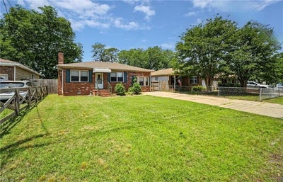 /international/us/1425-philmont-avenue-chesapeake-va-110109104852/