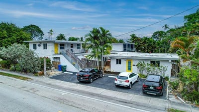 /international/us/630-ne-37-st-oakland-park-fl-110097667545/