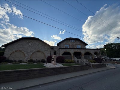 /international/us/3721-main-street-weirton-wv-110107891110/