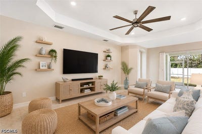 /international/us/3028-royal-gardens-avenue-fort-myers-fl-110106146484/