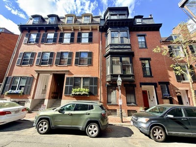 /international/us/41-pickney-st-boston-ma-110108355226/