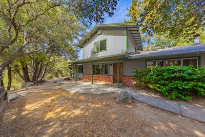 /international/us/42634-springwood-road-oakhurst-ca-110120454601/