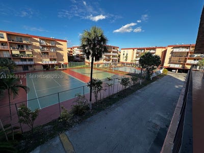 /international/us/1990-w-56th-st-hialeah-fl-110105872236/?lang=th